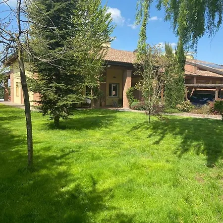 Villa With Private Swimming Pool &