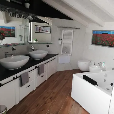 Villa With Private Swimming Pool & *